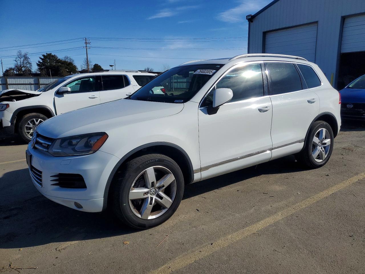 VOLKSWAGEN TOUAREG HY 2013