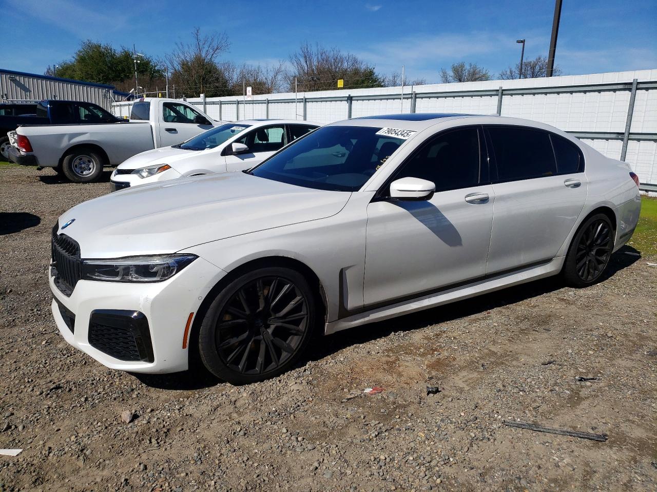 BMW 740 2021
