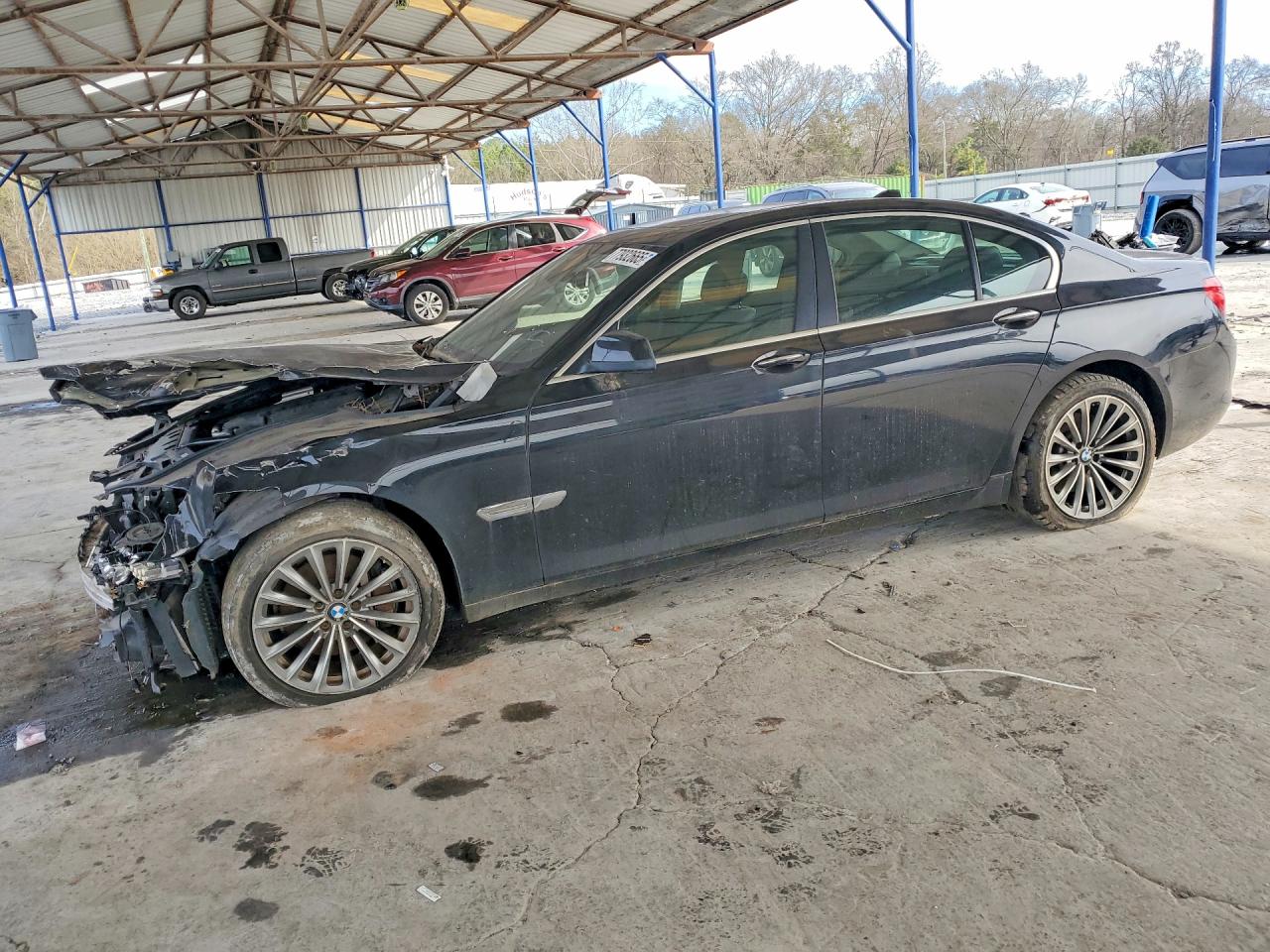 BMW 740 2012
