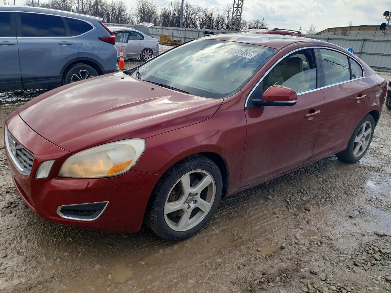 VOLVO S60 2012