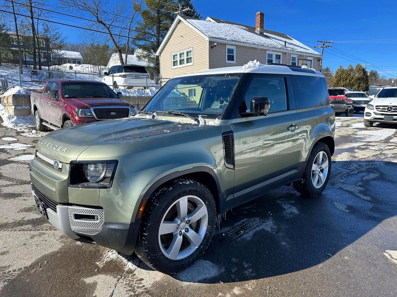 LAND ROVER DEFENDER 2021