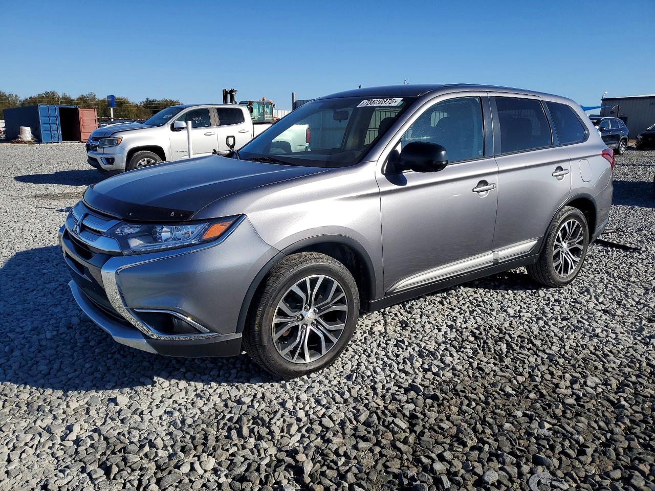 MITSUBISHI OUTLANDER 2018