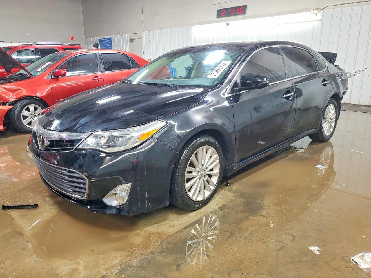 TOYOTA AVALON HYBRID 2013