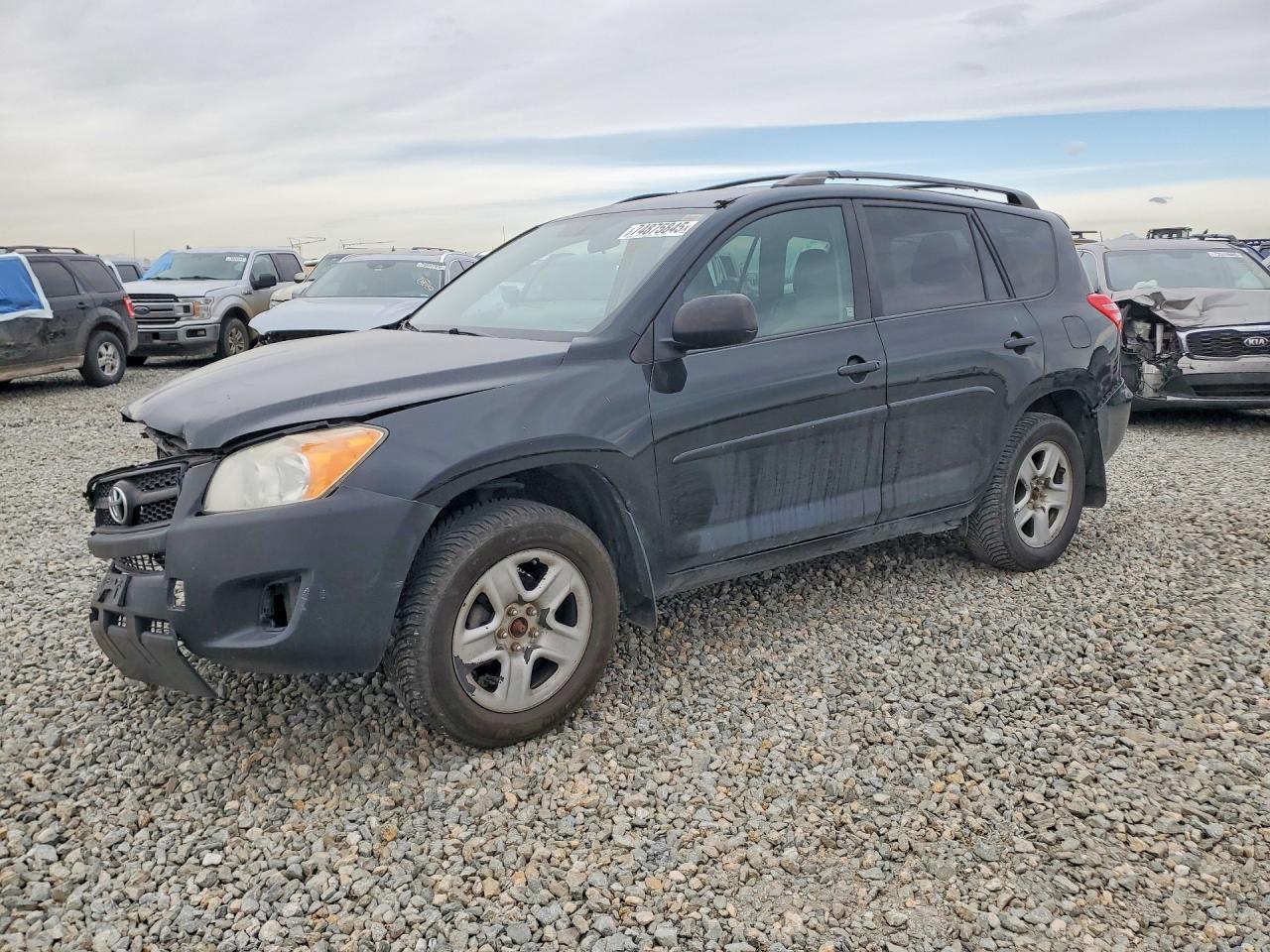 TOYOTA RAV4 2011