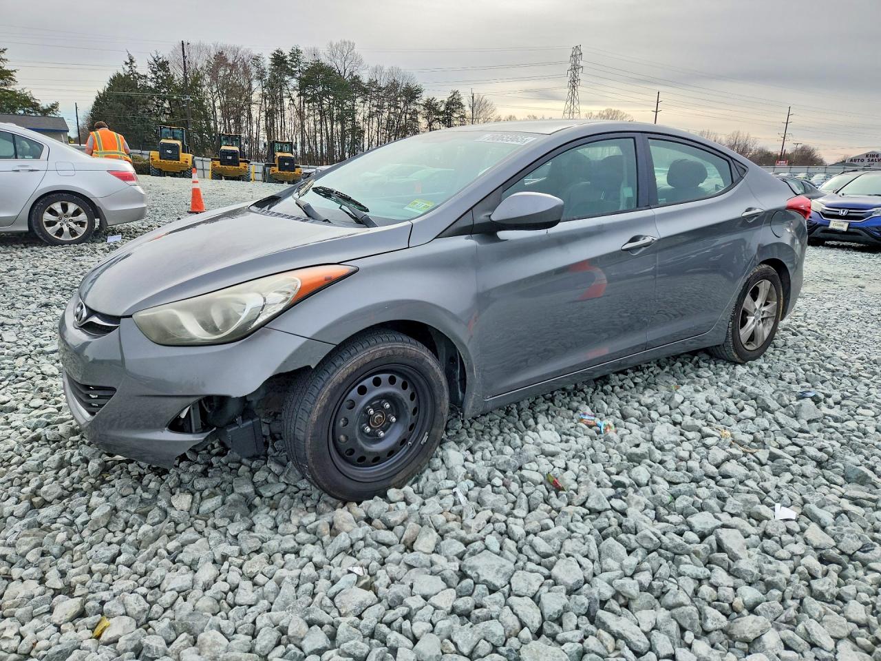 HYUNDAI ELANTRA 2013