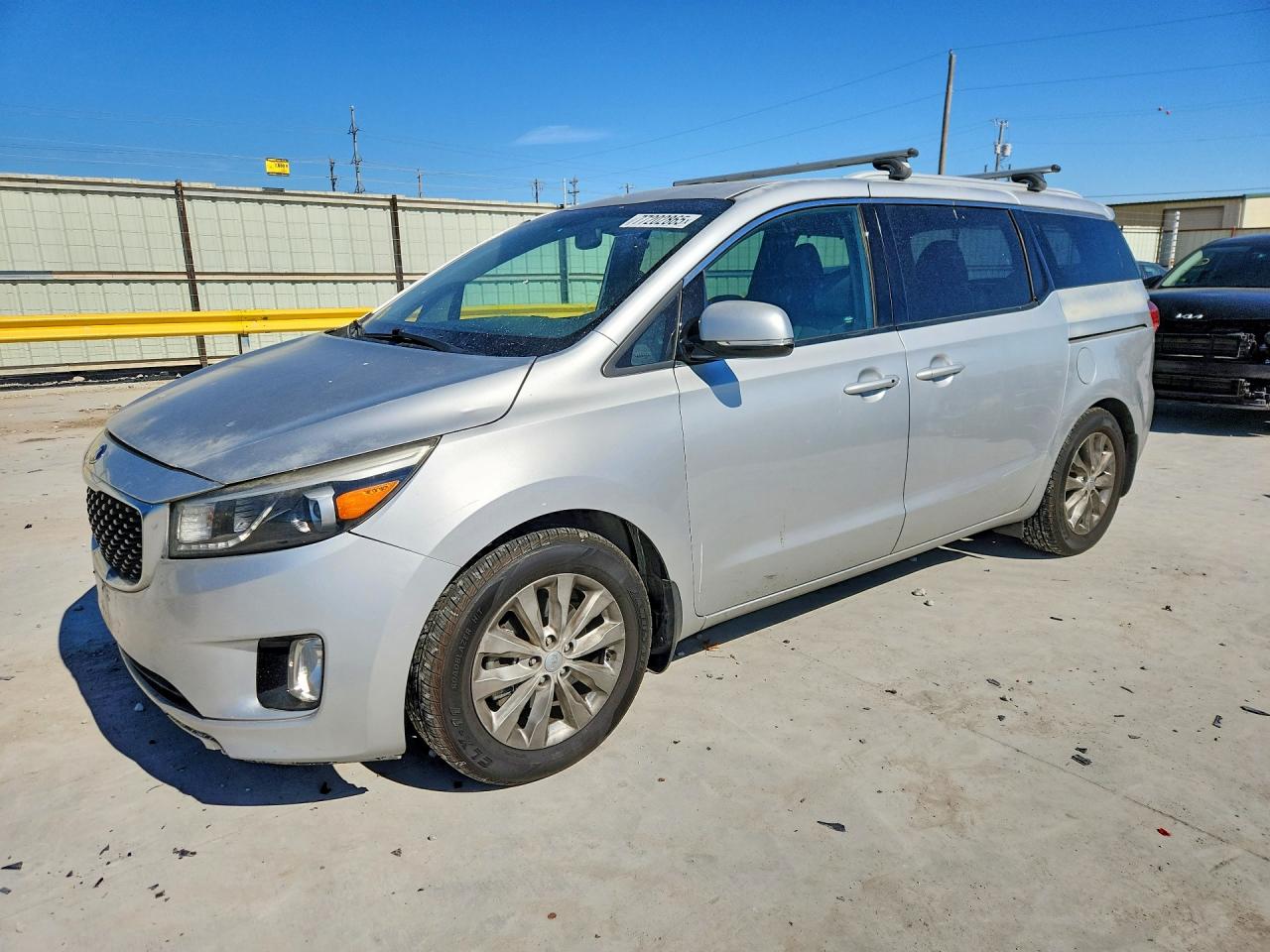 KIA SEDONA 2015