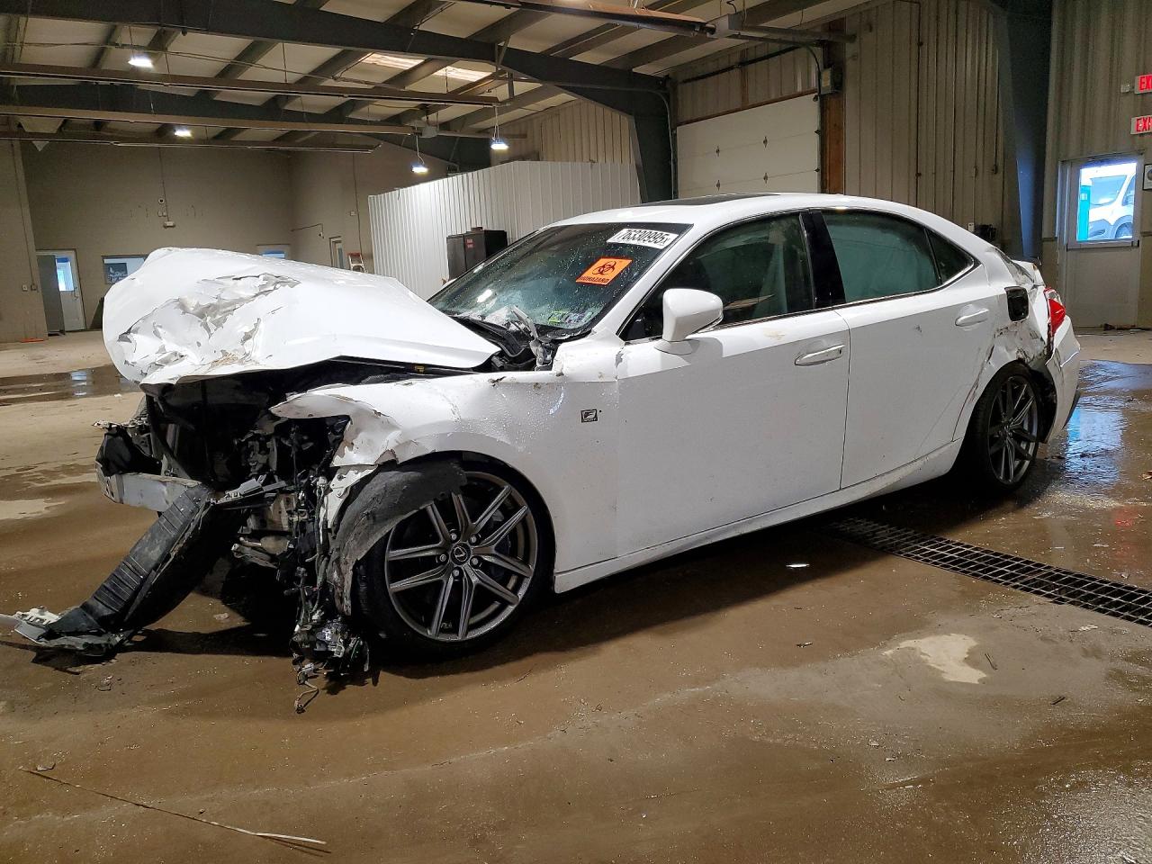 LEXUS IS 2018