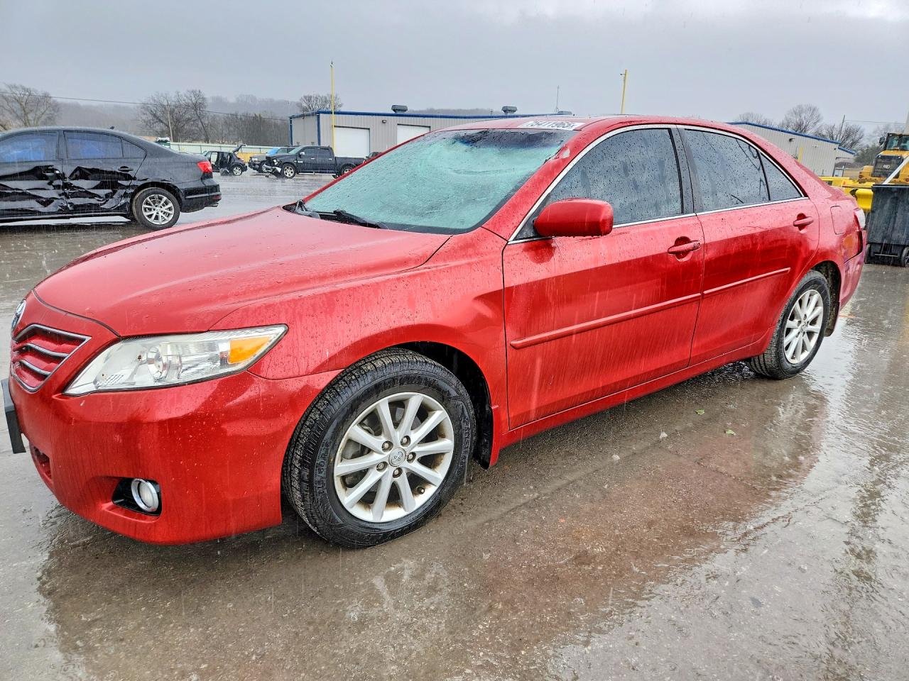 TOYOTA CAMRY 2011