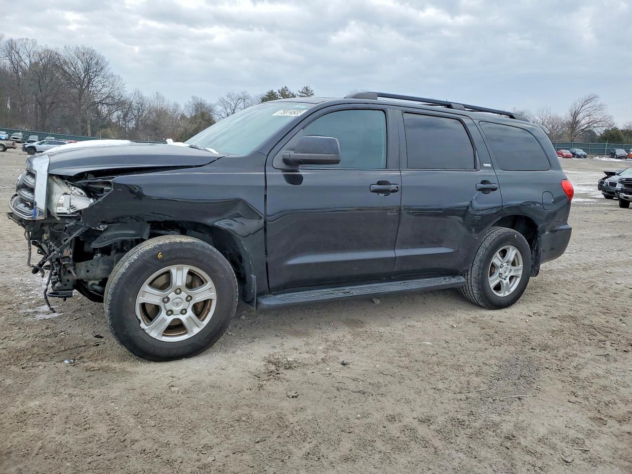 TOYOTA SEQUOIA 2013