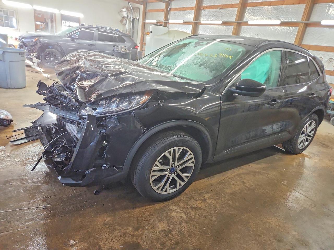 FORD ESCAPE 2022