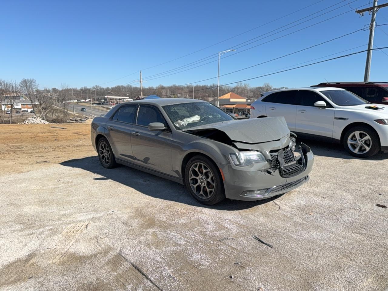 CHRYSLER 300 2017
