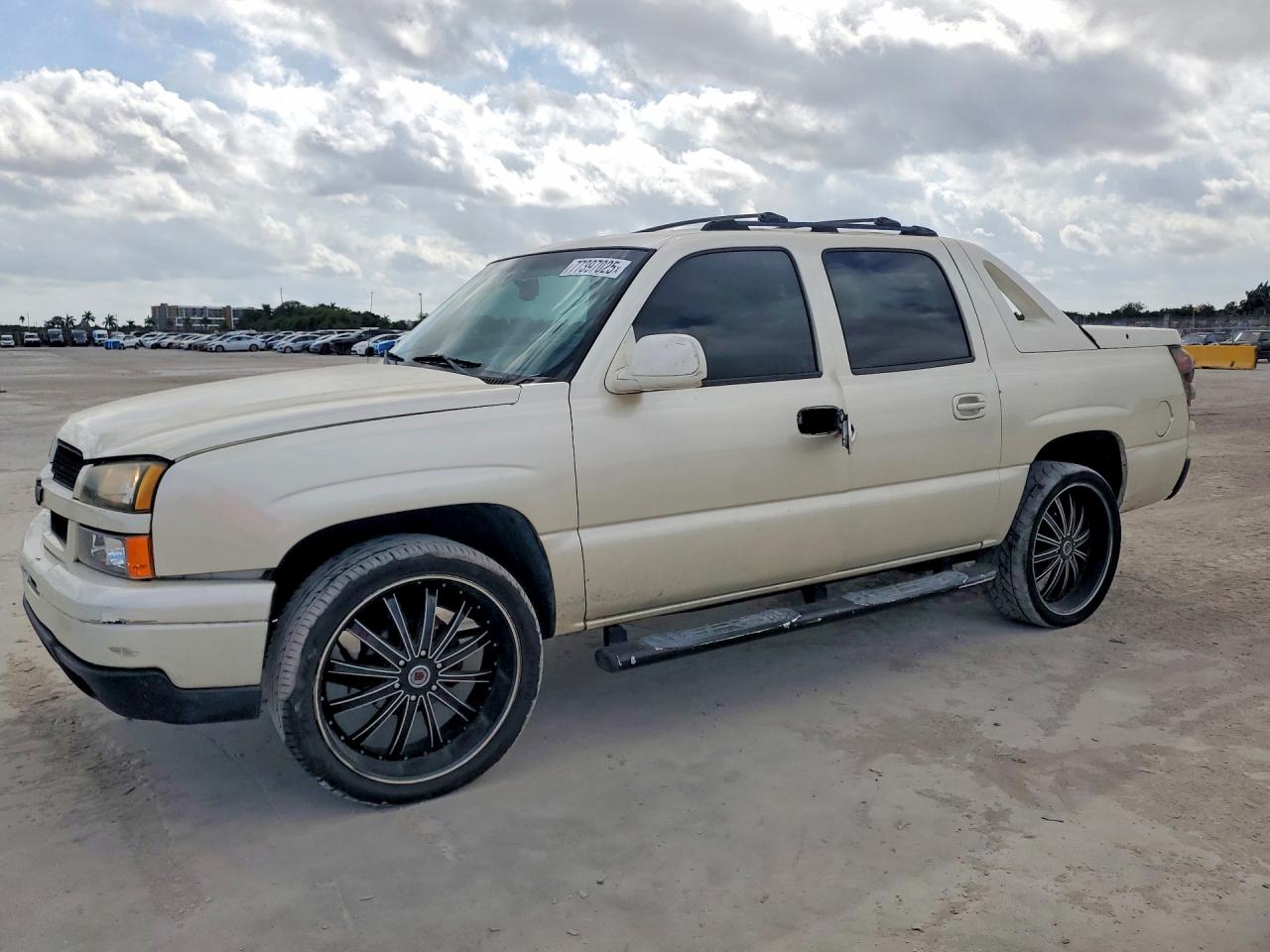CHEVROLET AVALANCHE 2004