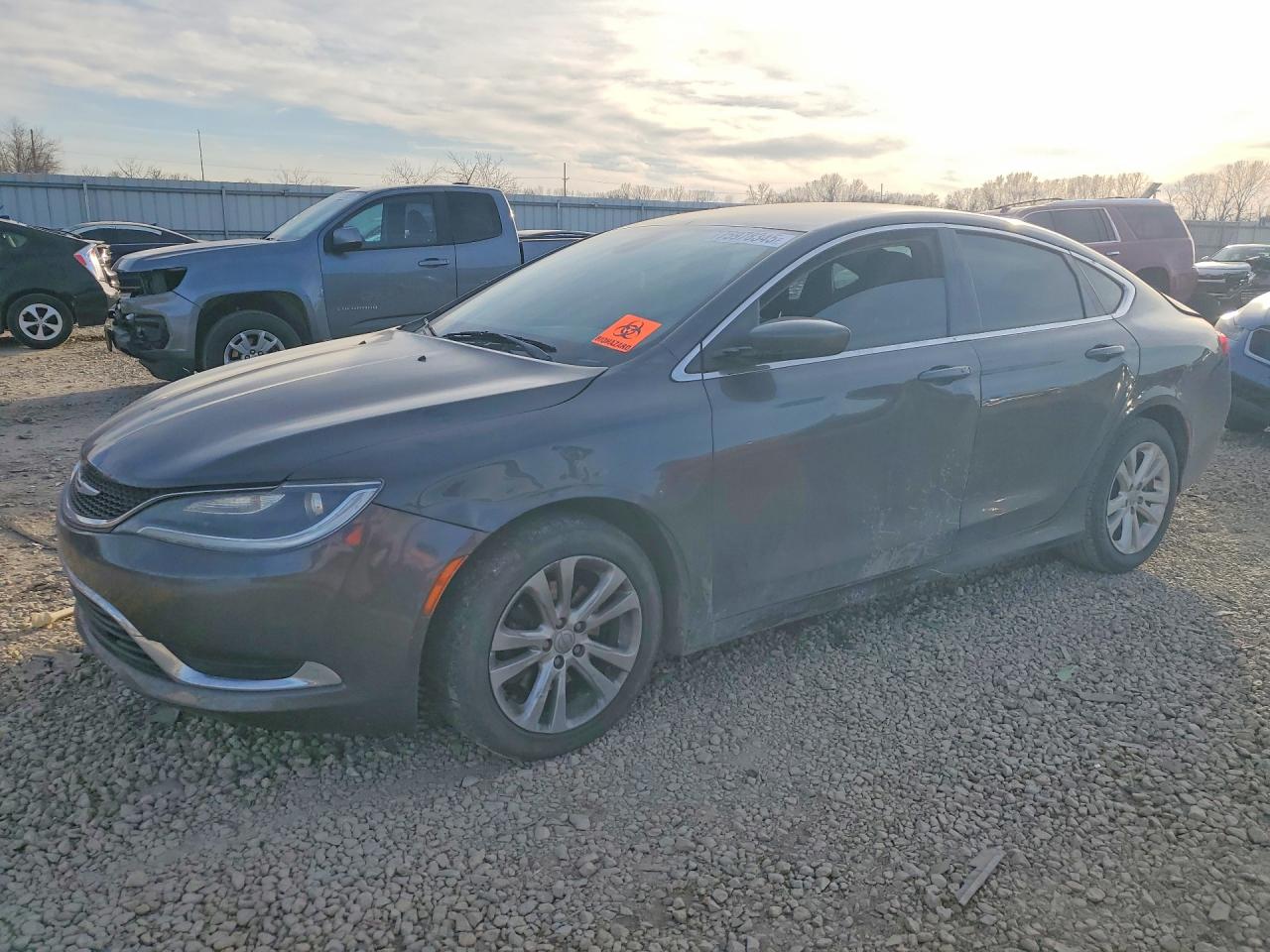 CHRYSLER 200 2015