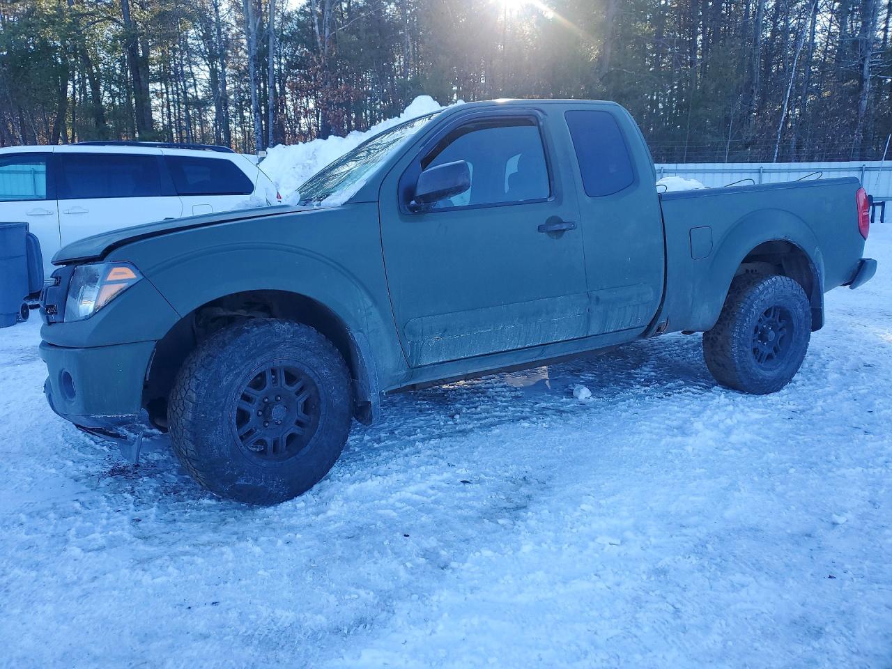 NISSAN FRONTIER 2005