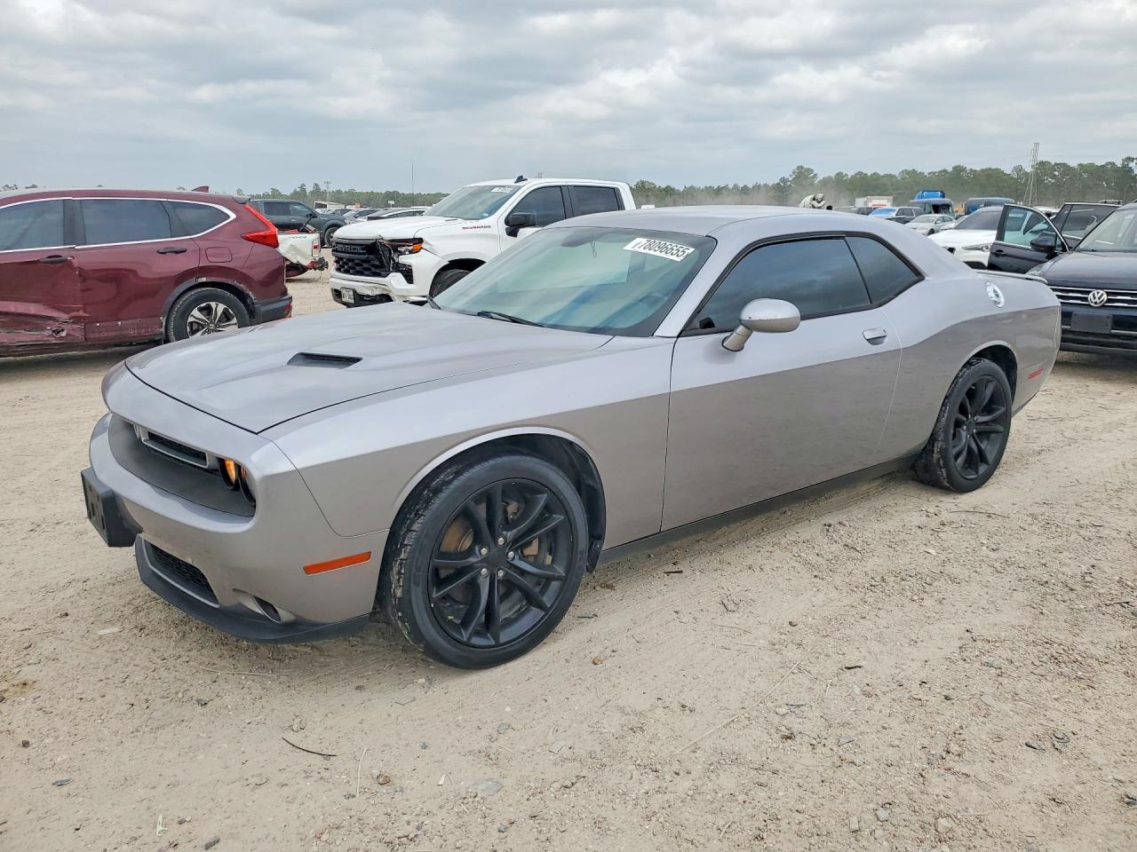DODGE CHALLENGER 2015