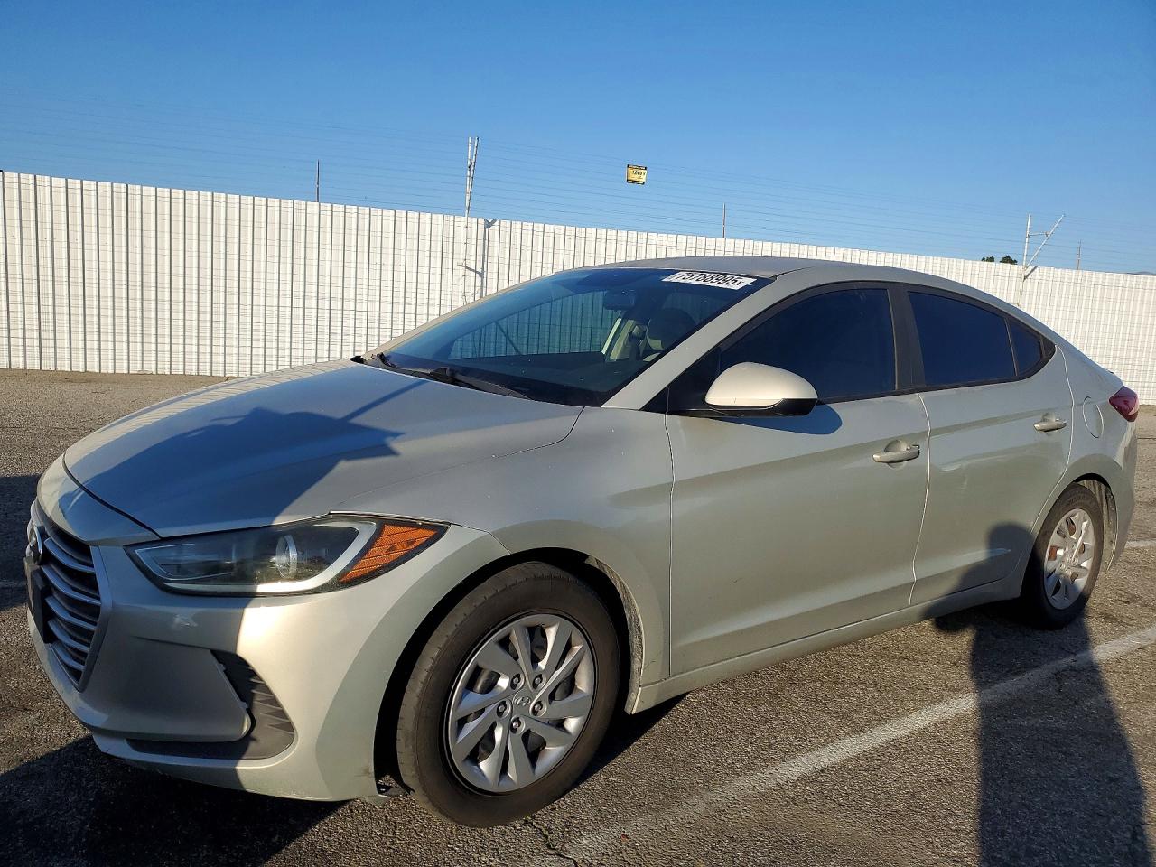 HYUNDAI ELANTRA 2017