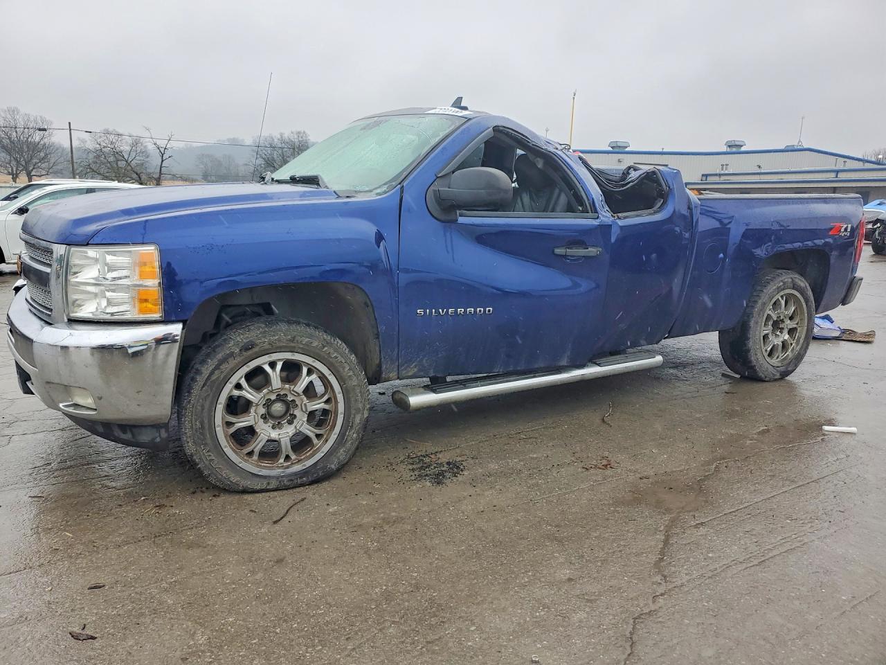 CHEVROLET SILVERADO 2013