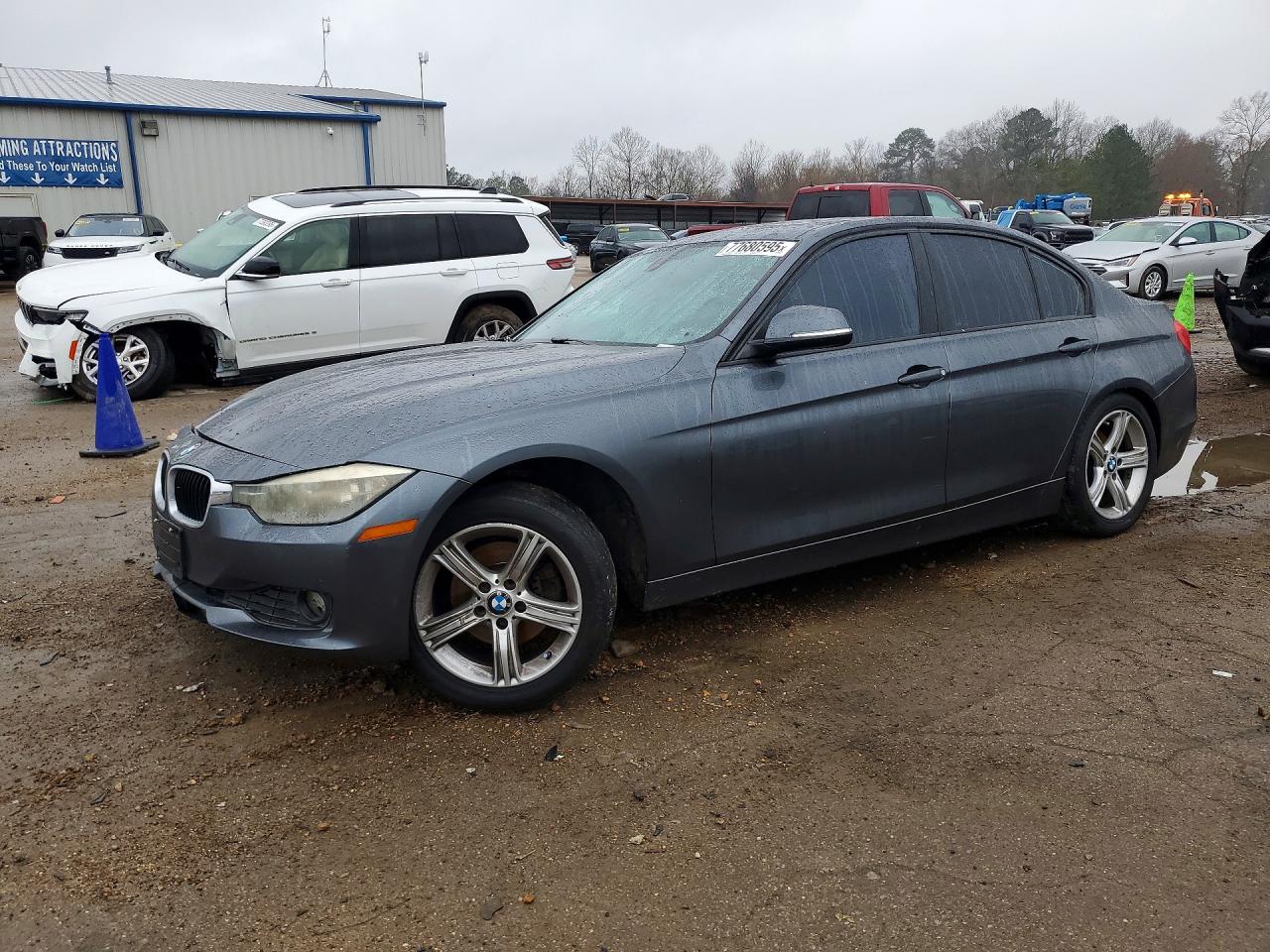 BMW 320 2015