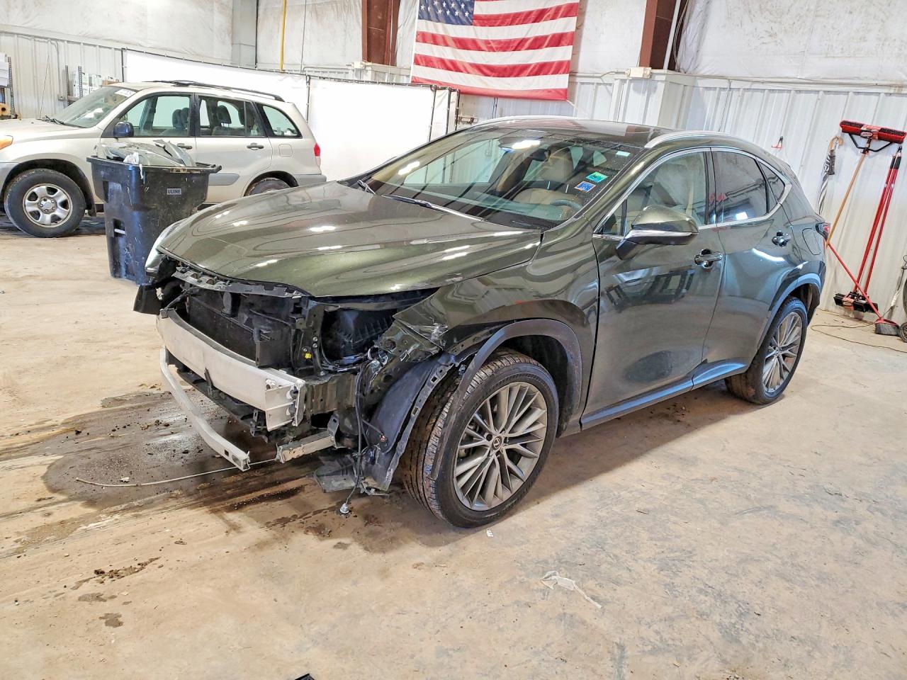 LEXUS NX 2025