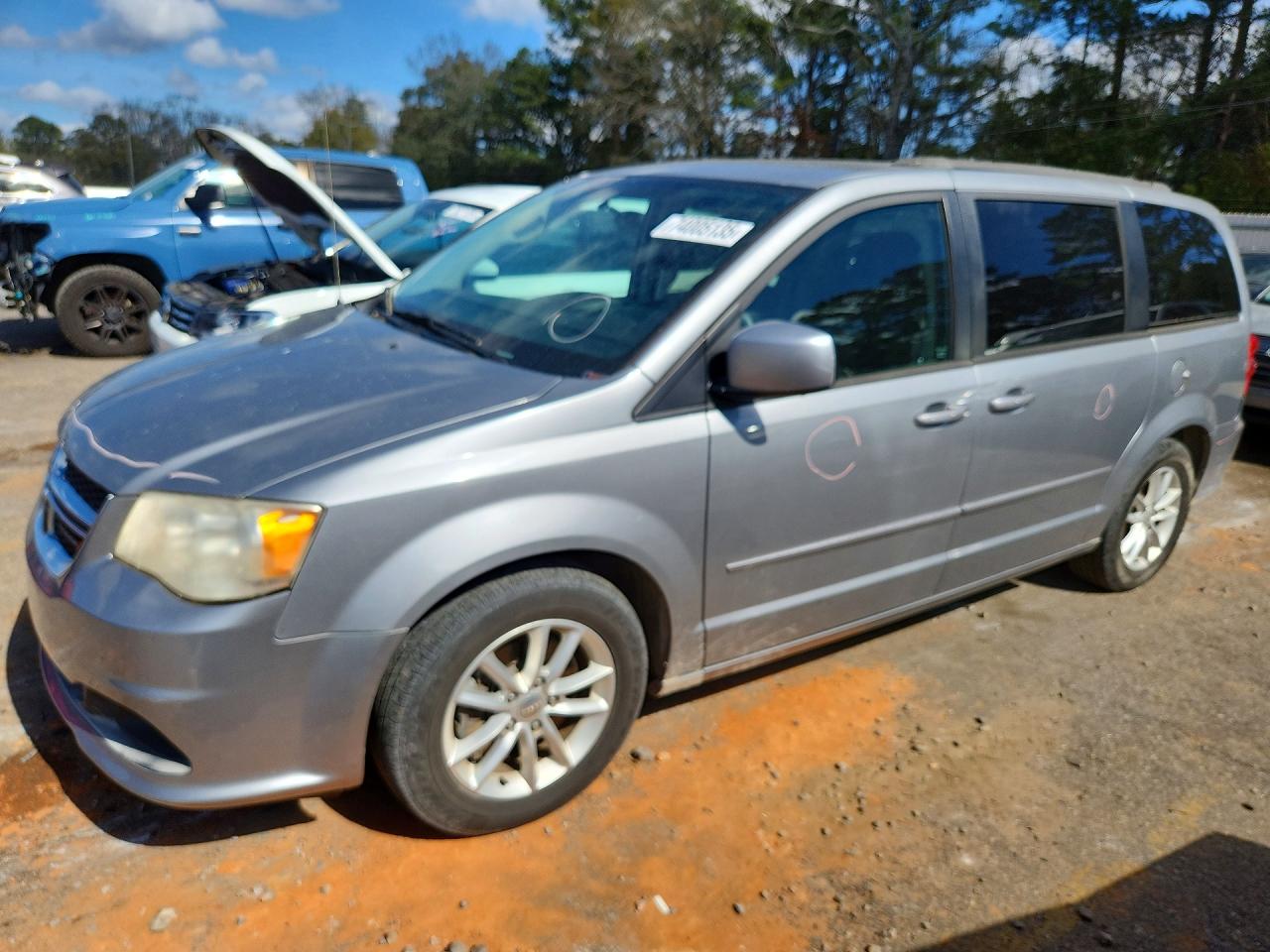 DODGE CARAVAN 2014