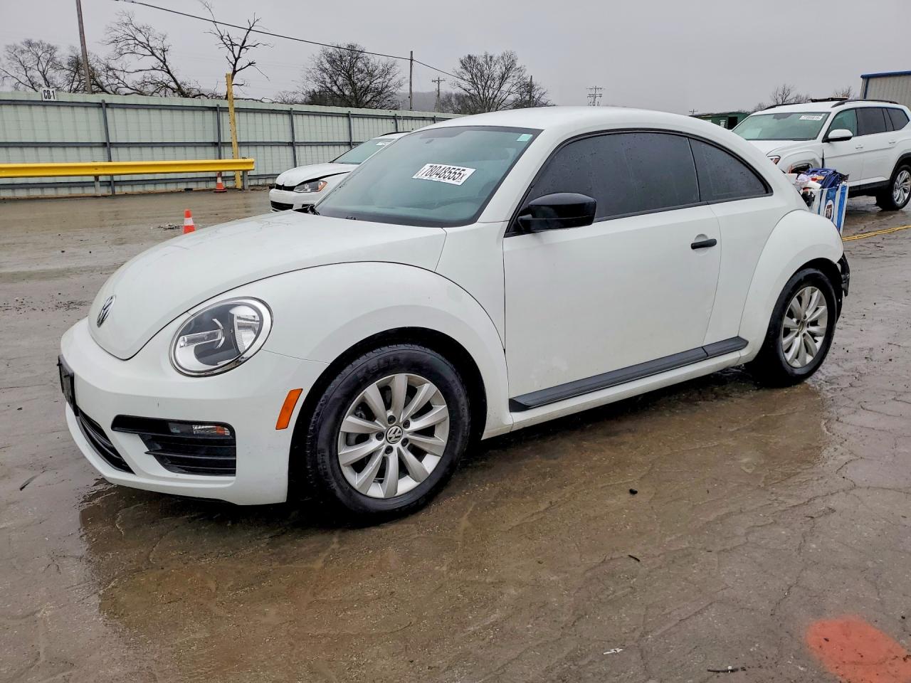 VOLKSWAGEN BEETLE 2018