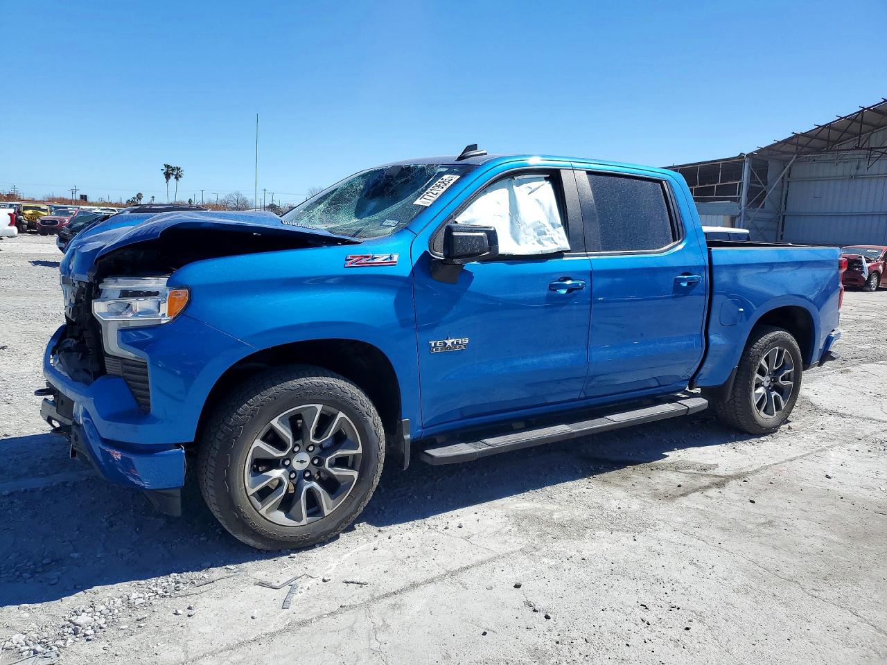 CHEVROLET SILVERADO 2022