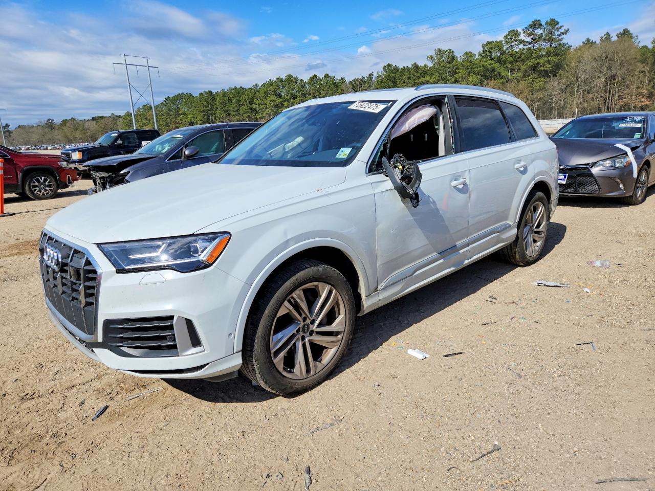 AUDI Q7 2023