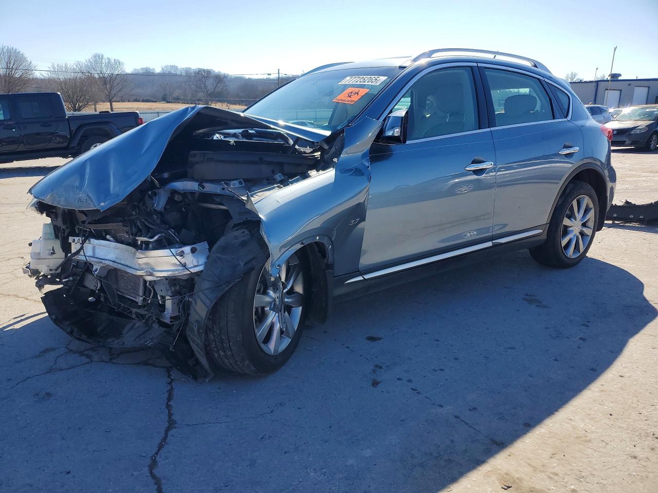 INFINITI QX50 2016