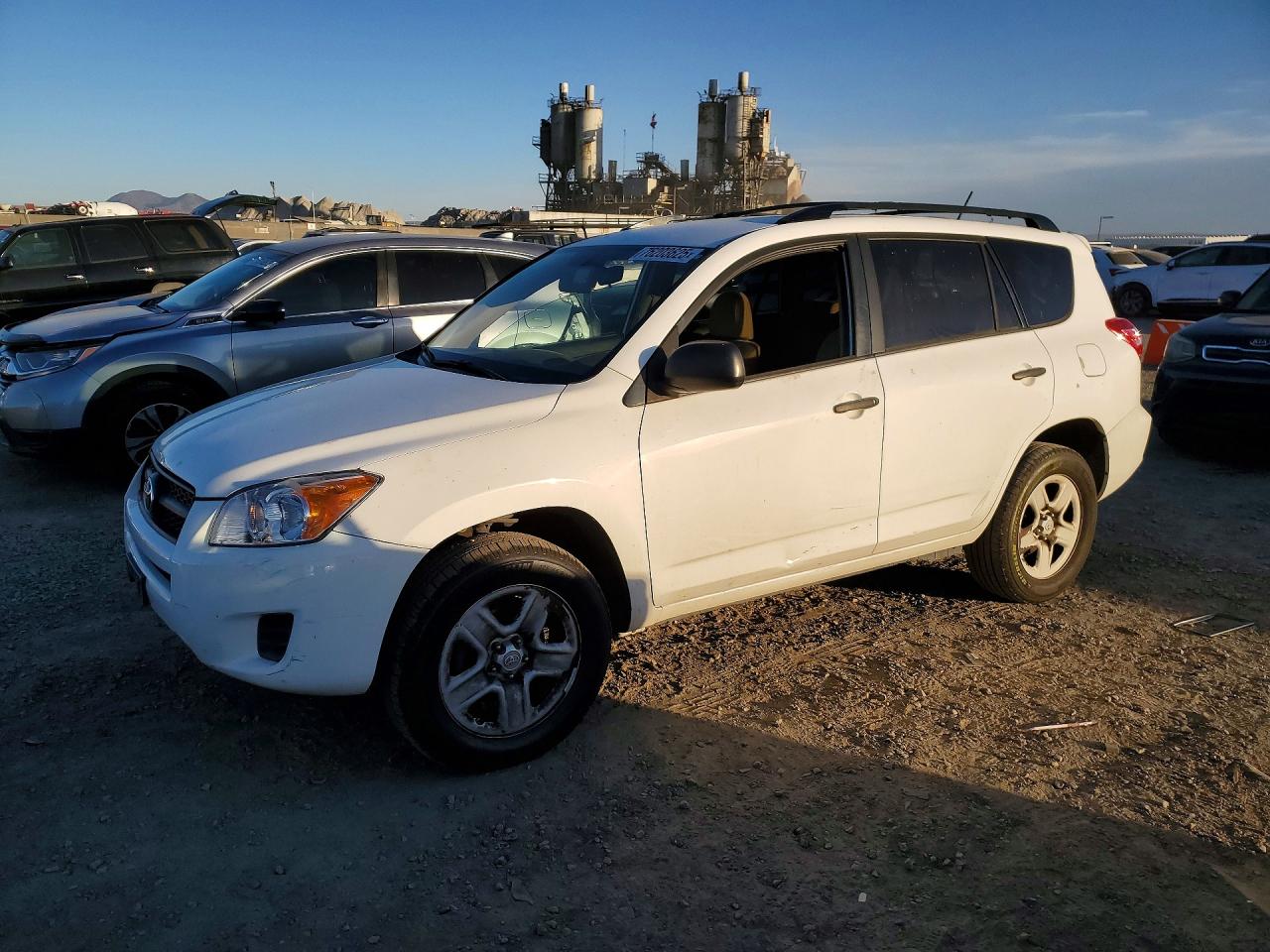 TOYOTA RAV4 2011
