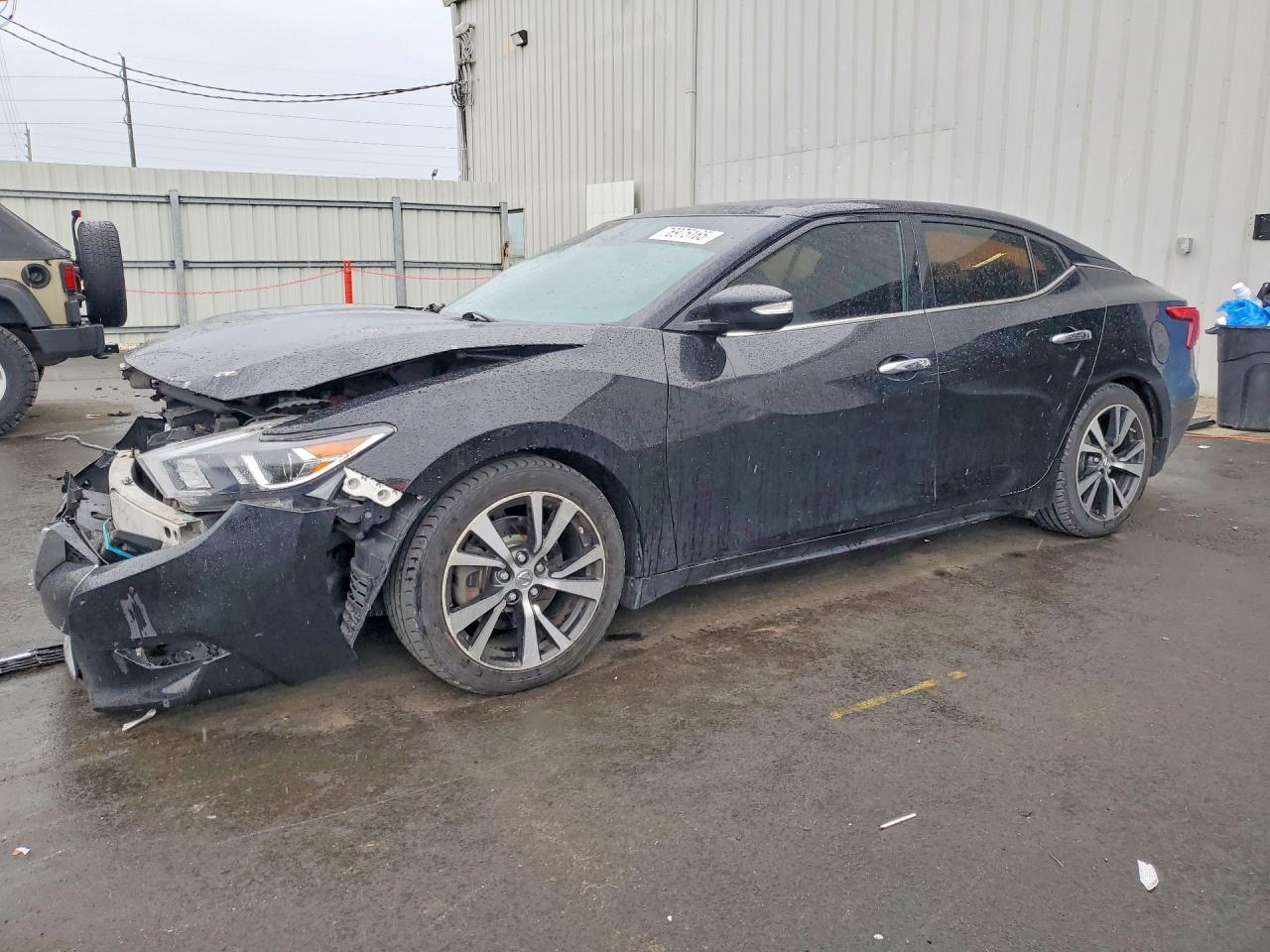 NISSAN MAXIMA 2017