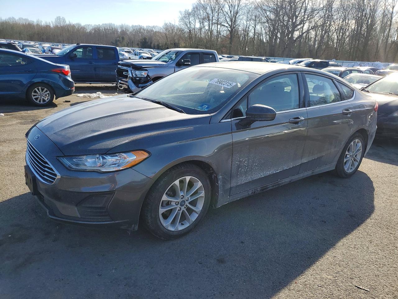 FORD FUSION 2020