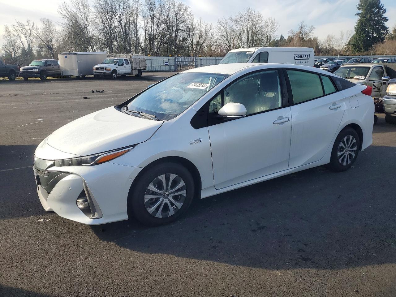 TOYOTA PRIUS PRIME 2021