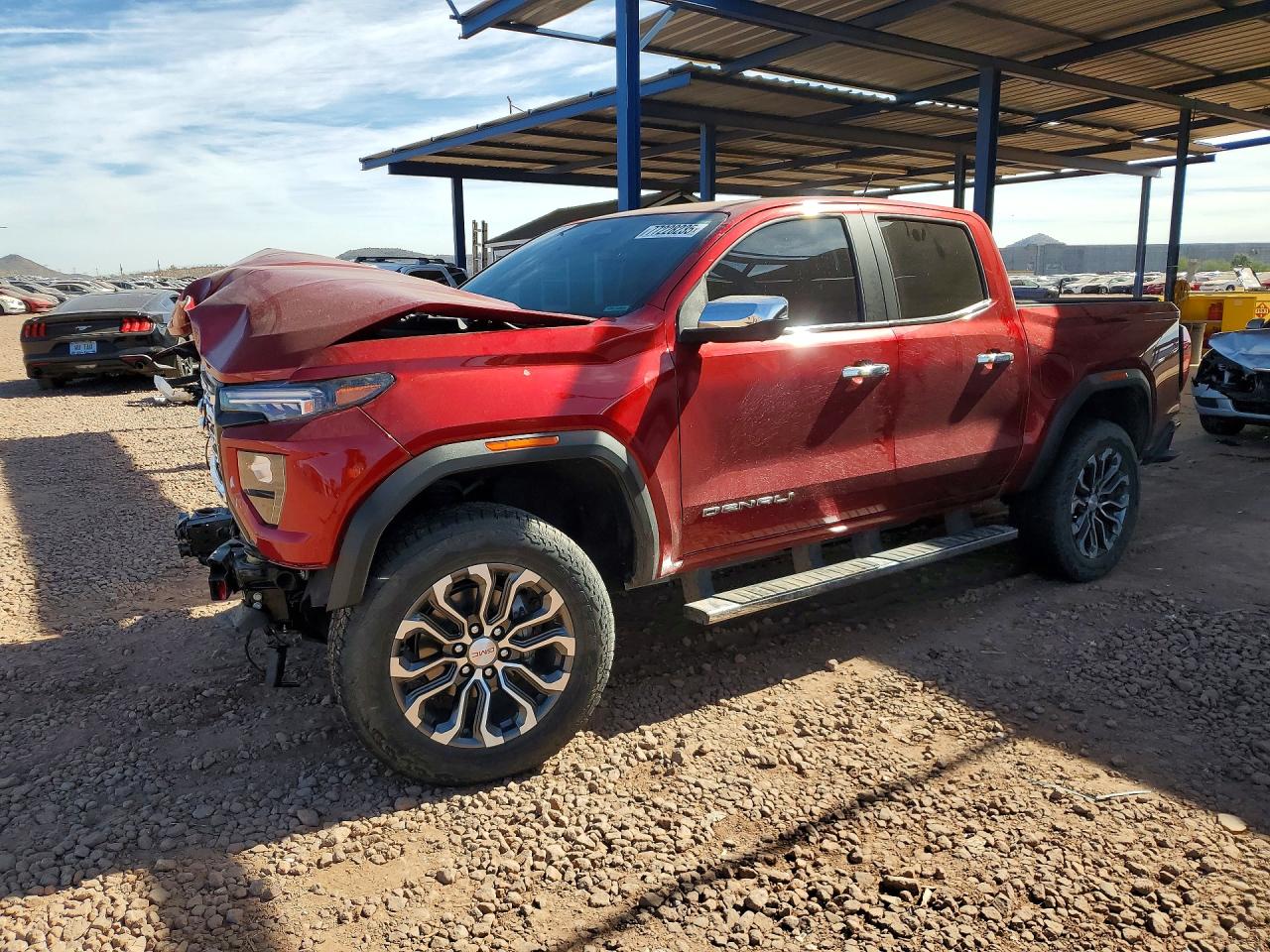GMC CANYON DEN 2023