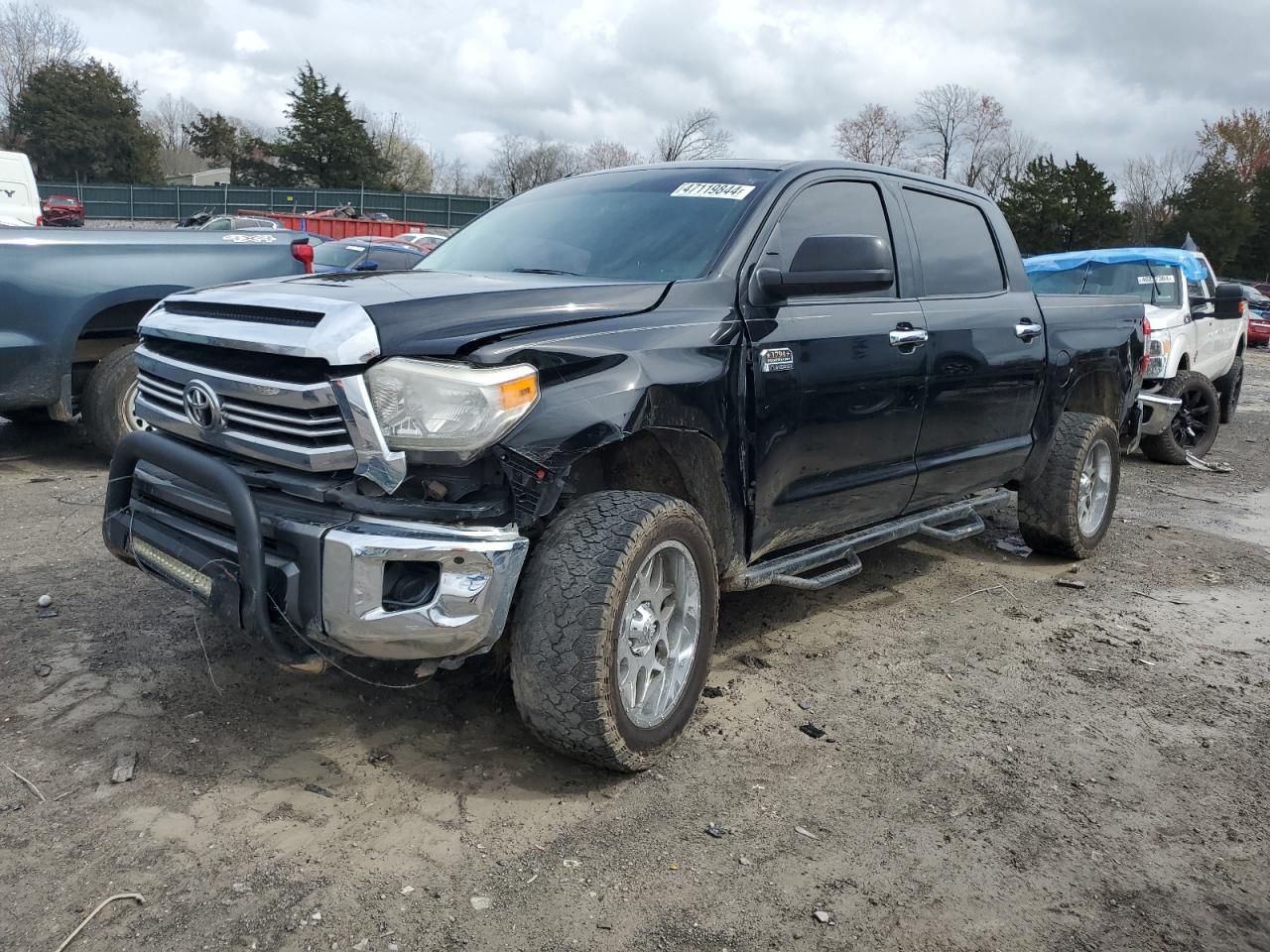 TOYOTA TUNDRA CRE 2017