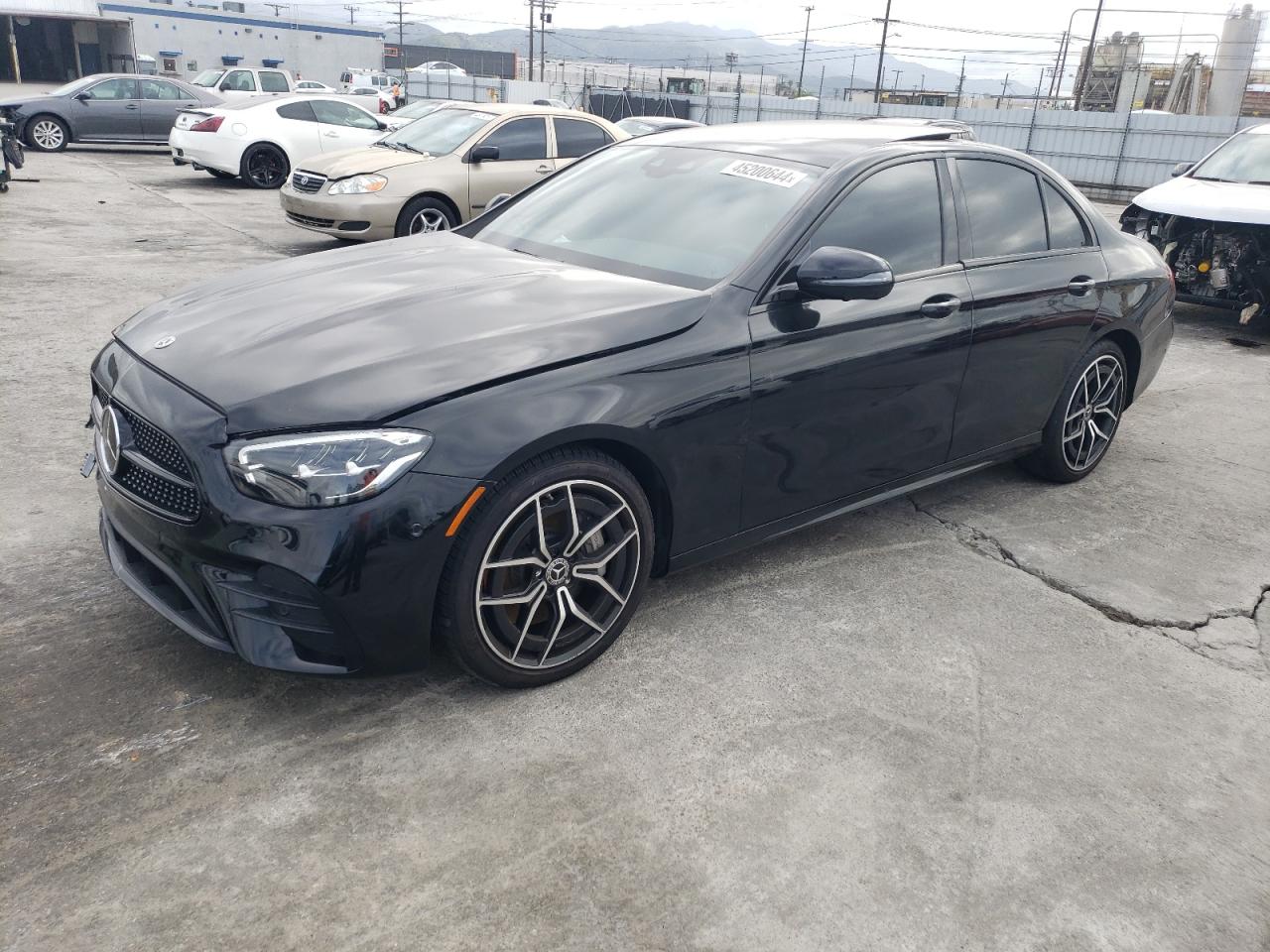 MERCEDES-BENZ E-CLASS 2022
