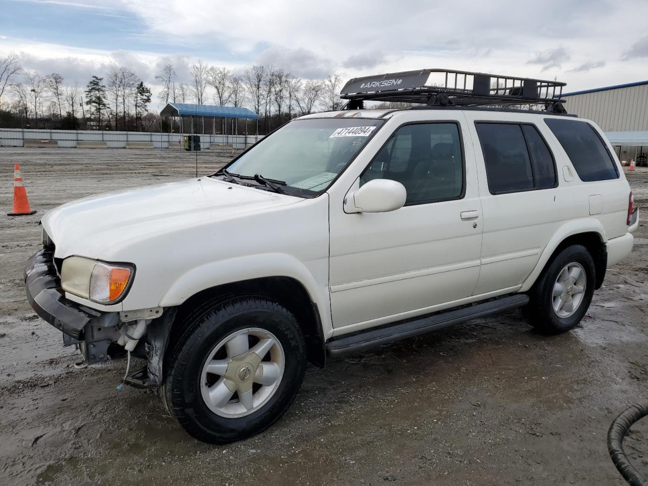 NISSAN PATHFINDER 2001
