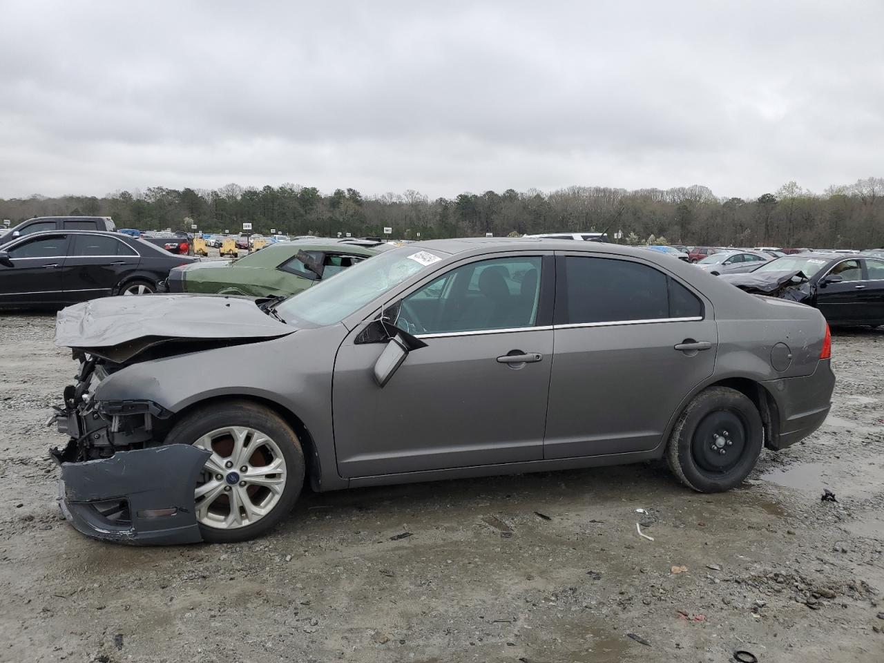 FORD FUSION SE 2012