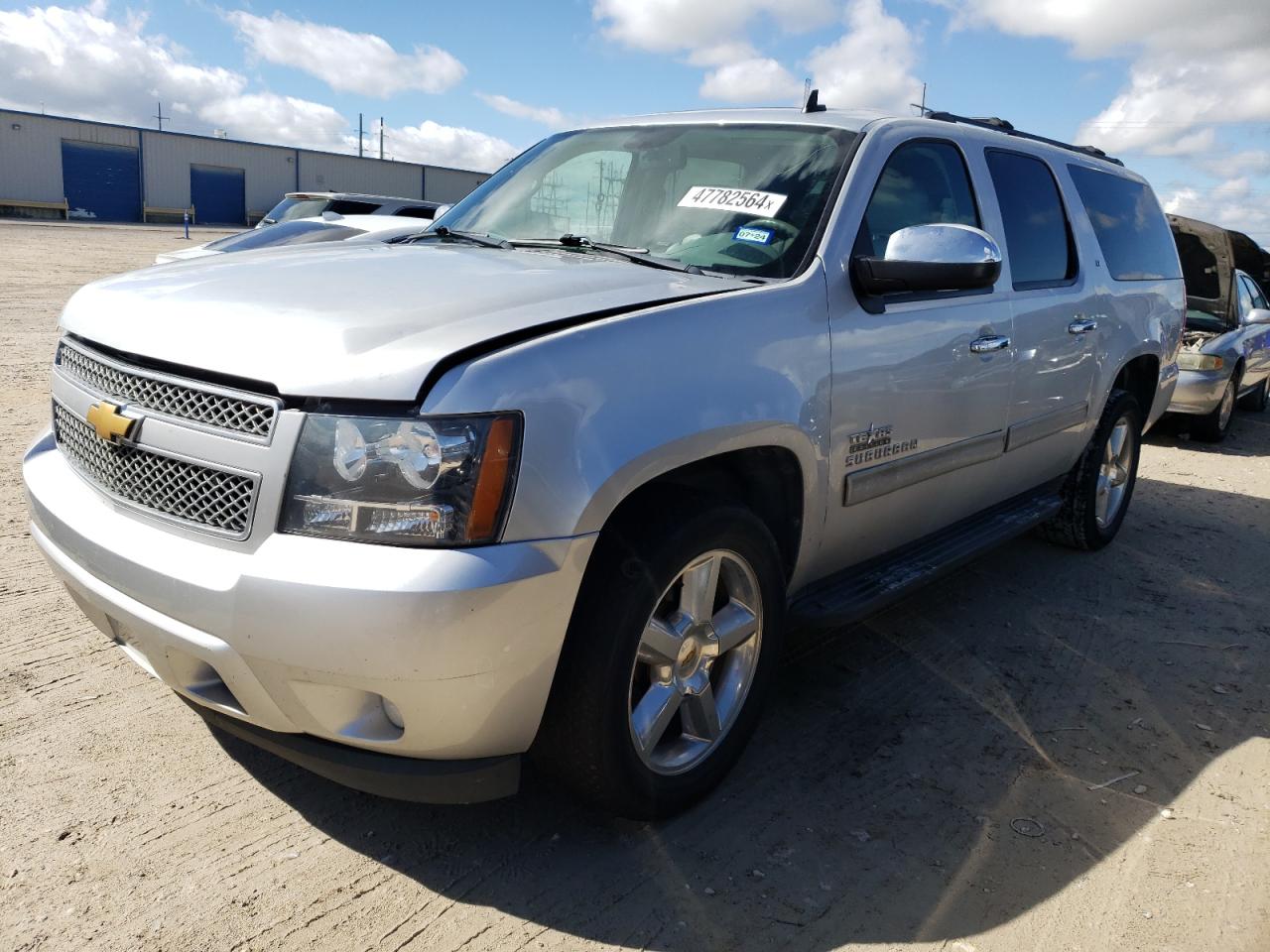 CHEVROLET Suburban 2012