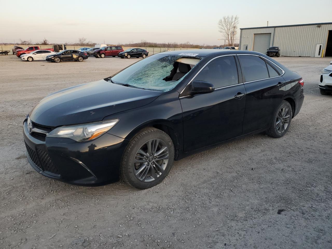TOYOTA CAMRY LE 2015