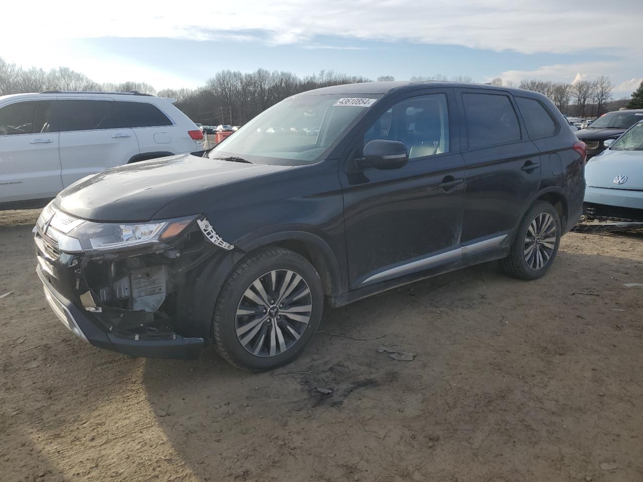 MITSUBISHI OUTLANDER 2019