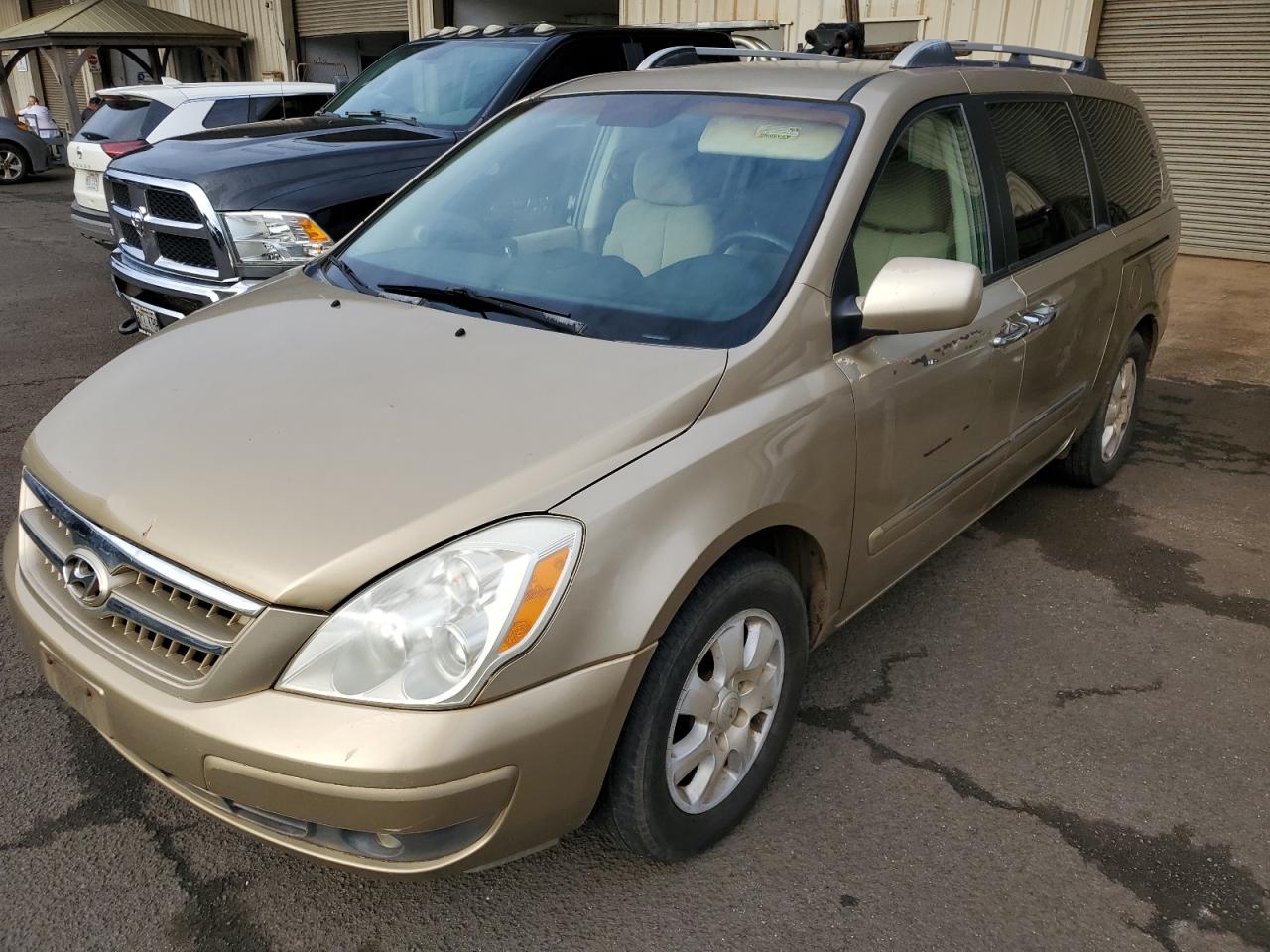 HYUNDAI ENTOURAGE 2007