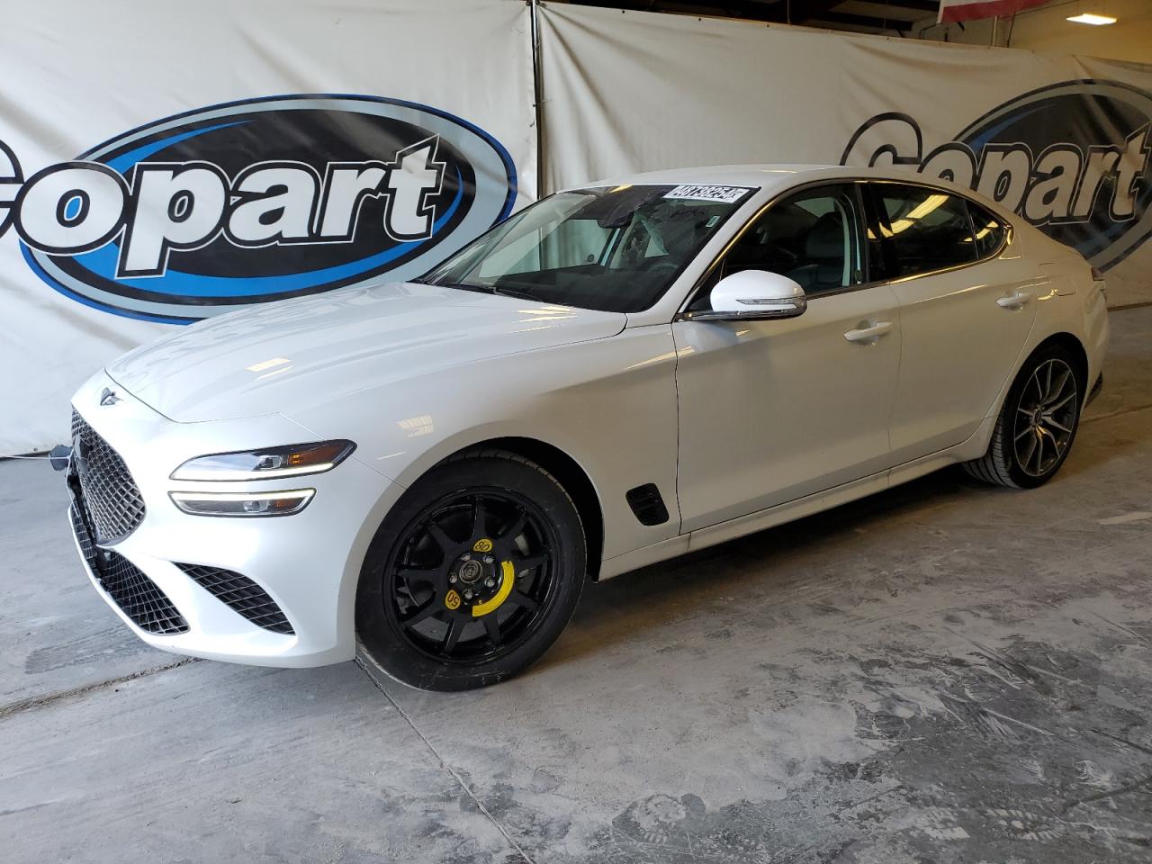 GENESIS G70 BASE 2023