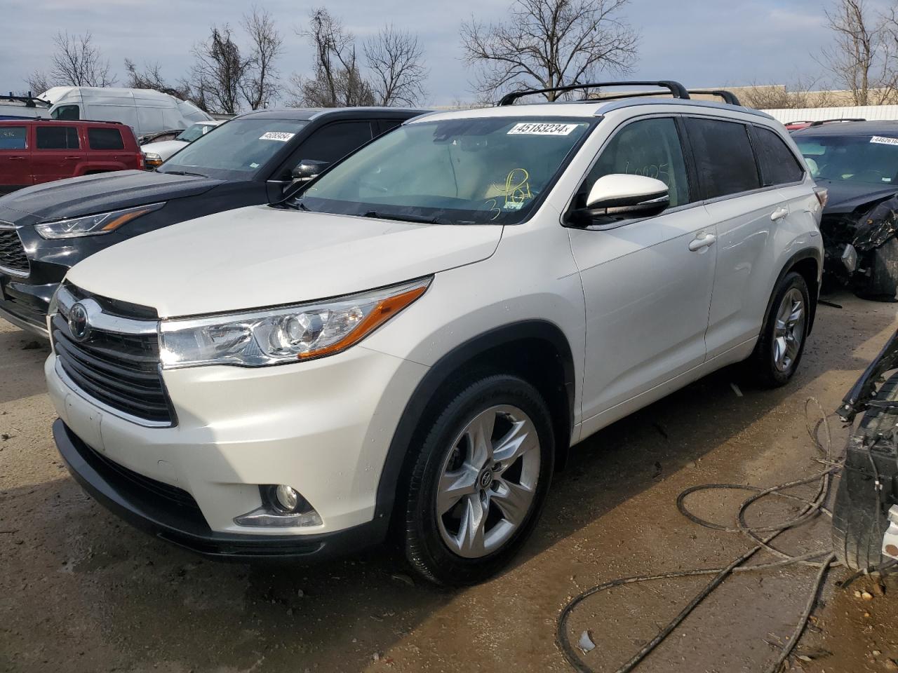 TOYOTA HIGHLANDER 2016