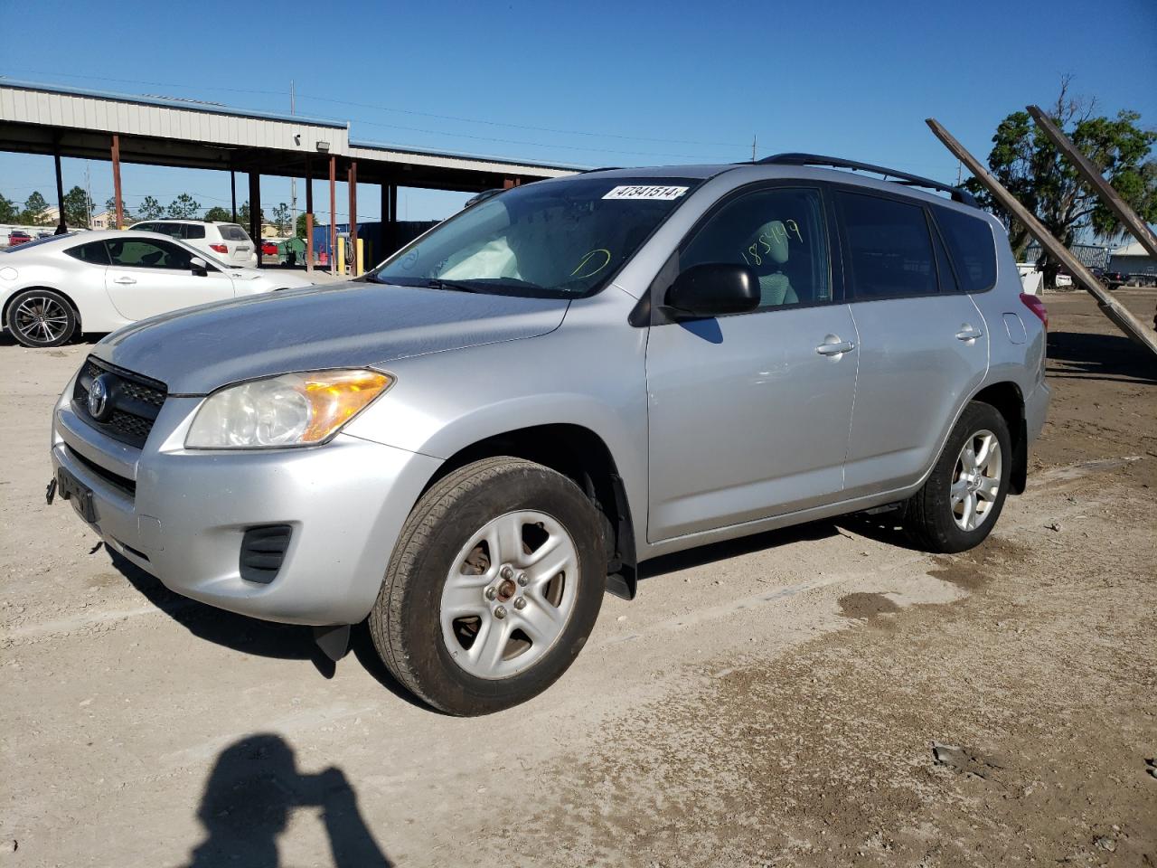 TOYOTA RAV4 2011