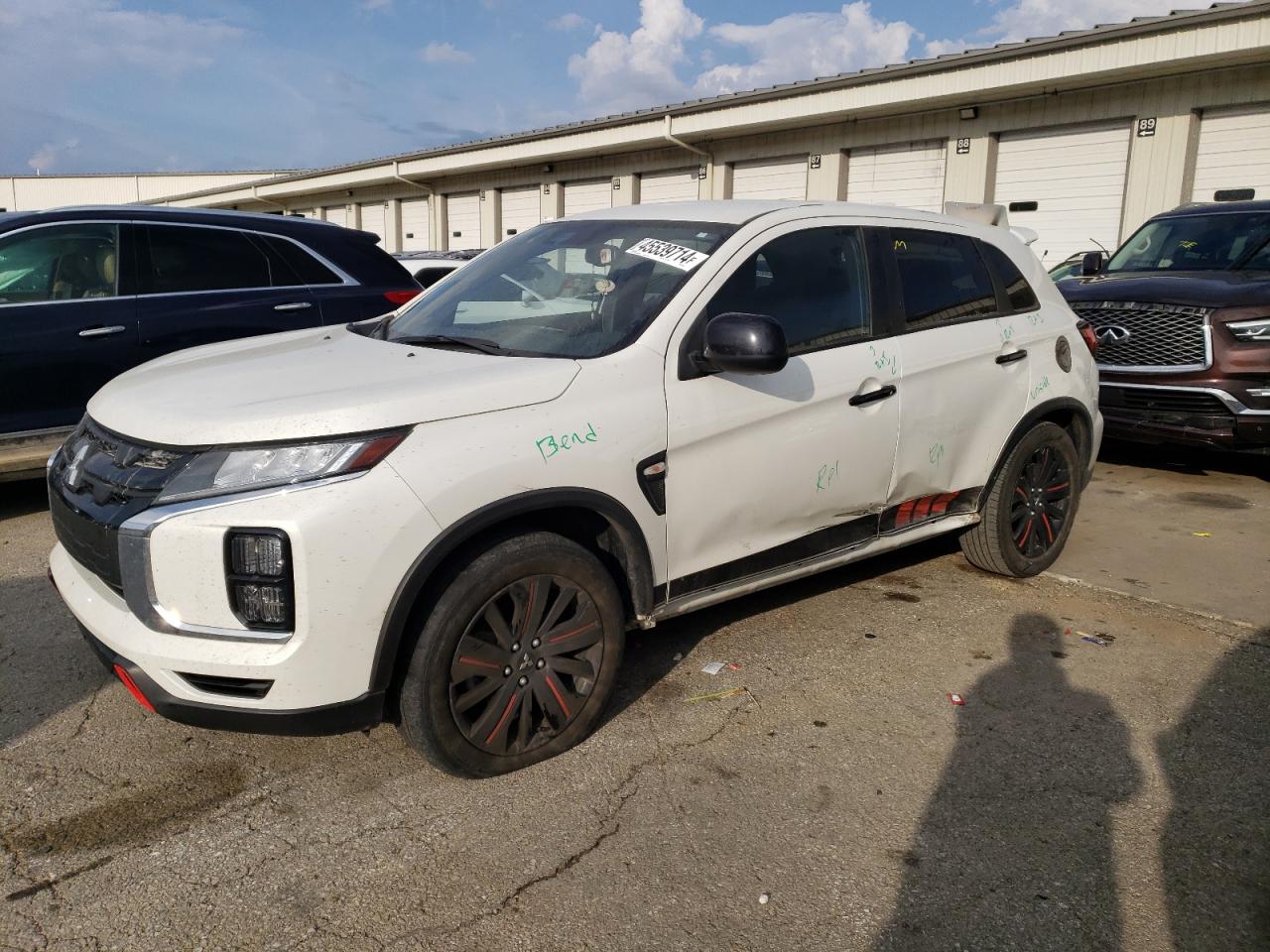 MITSUBISHI OUTLANDER 2021