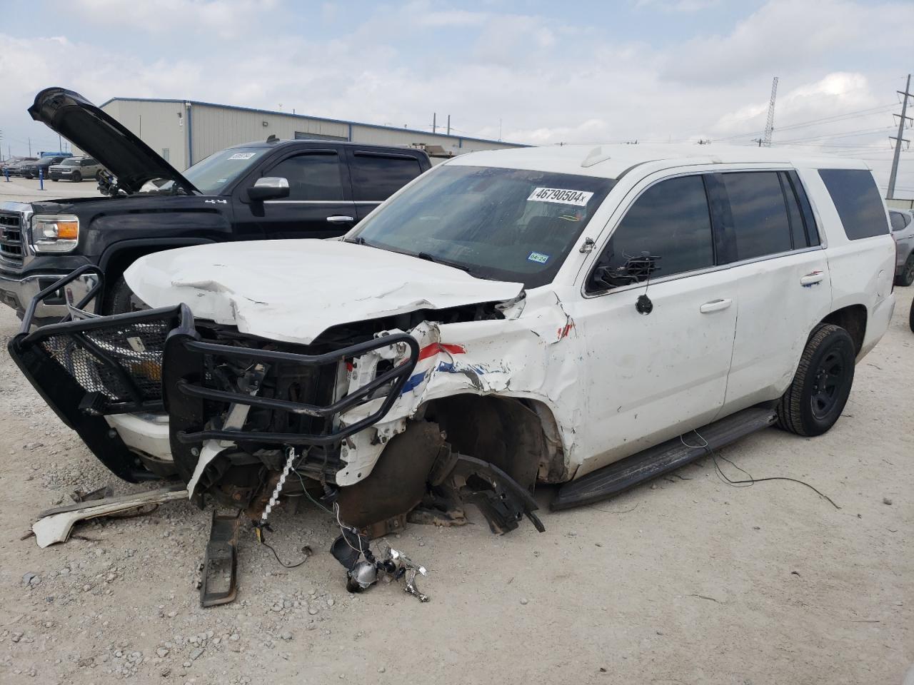CHEVROLET TAHOE 2017