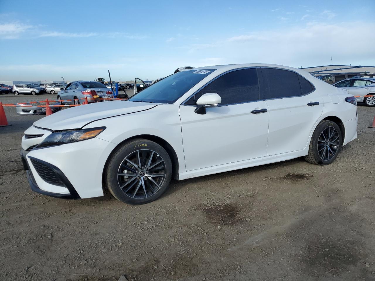 TOYOTA CAMRY SE N 2023