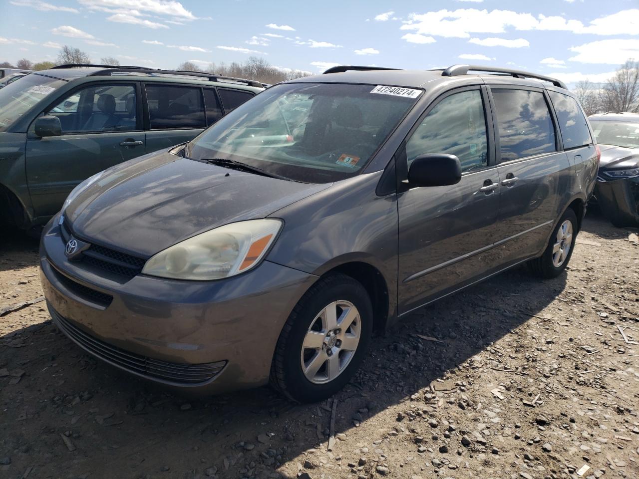 TOYOTA SIENNA CE 2004