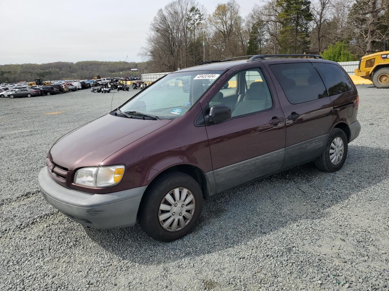 TOYOTA SIENNA CE 2000