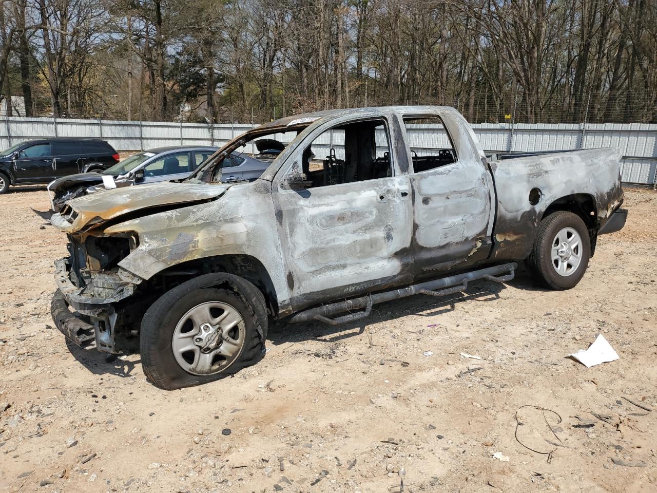 TOYOTA TUNDRA DOU 2014